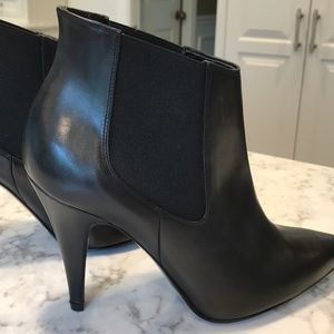 NWT Black Italian leather ankle boots